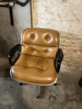 Drehsessel aus Leder von